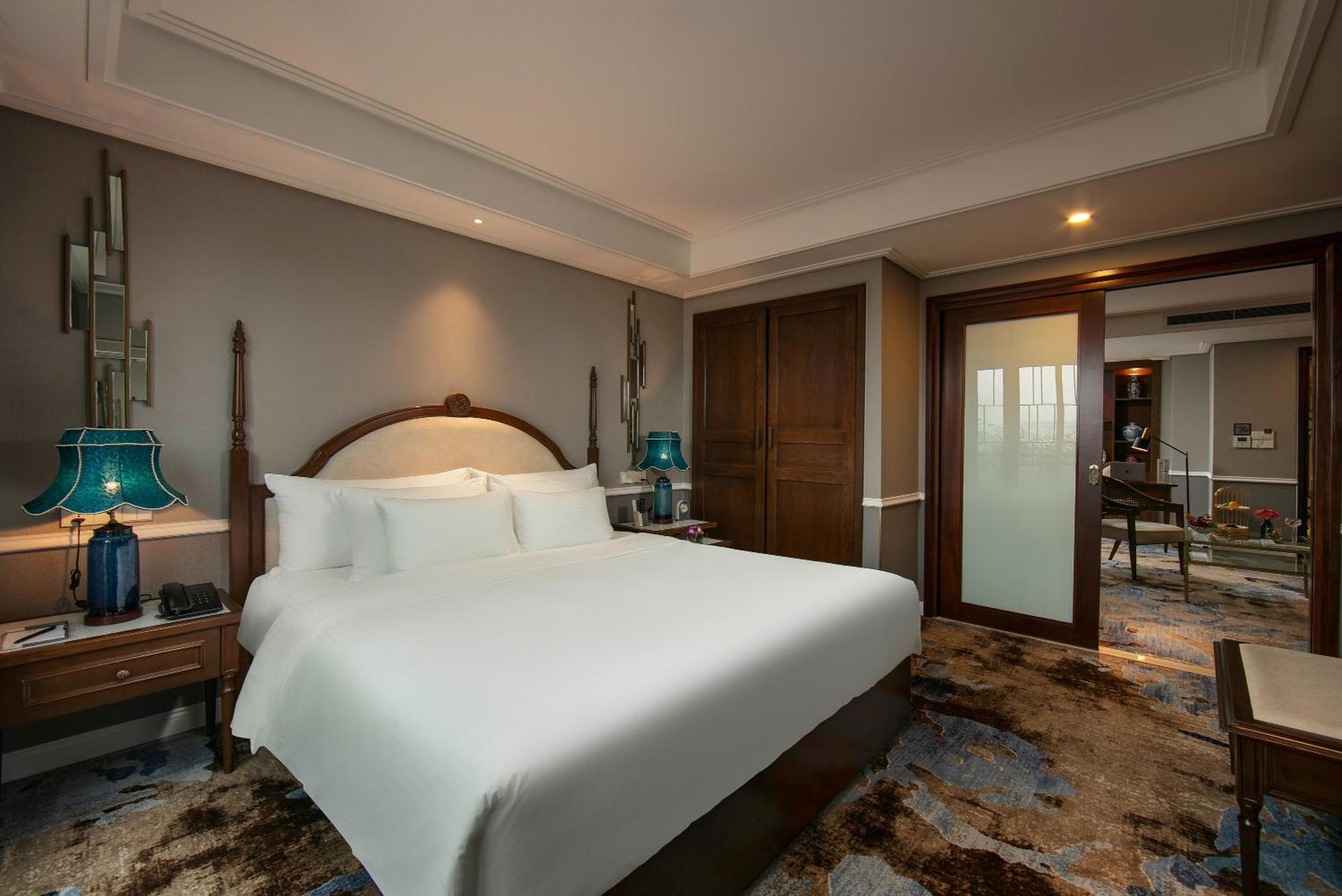 The Oriental Jade Hotel Hanói Exterior foto A bedroom at the hotel